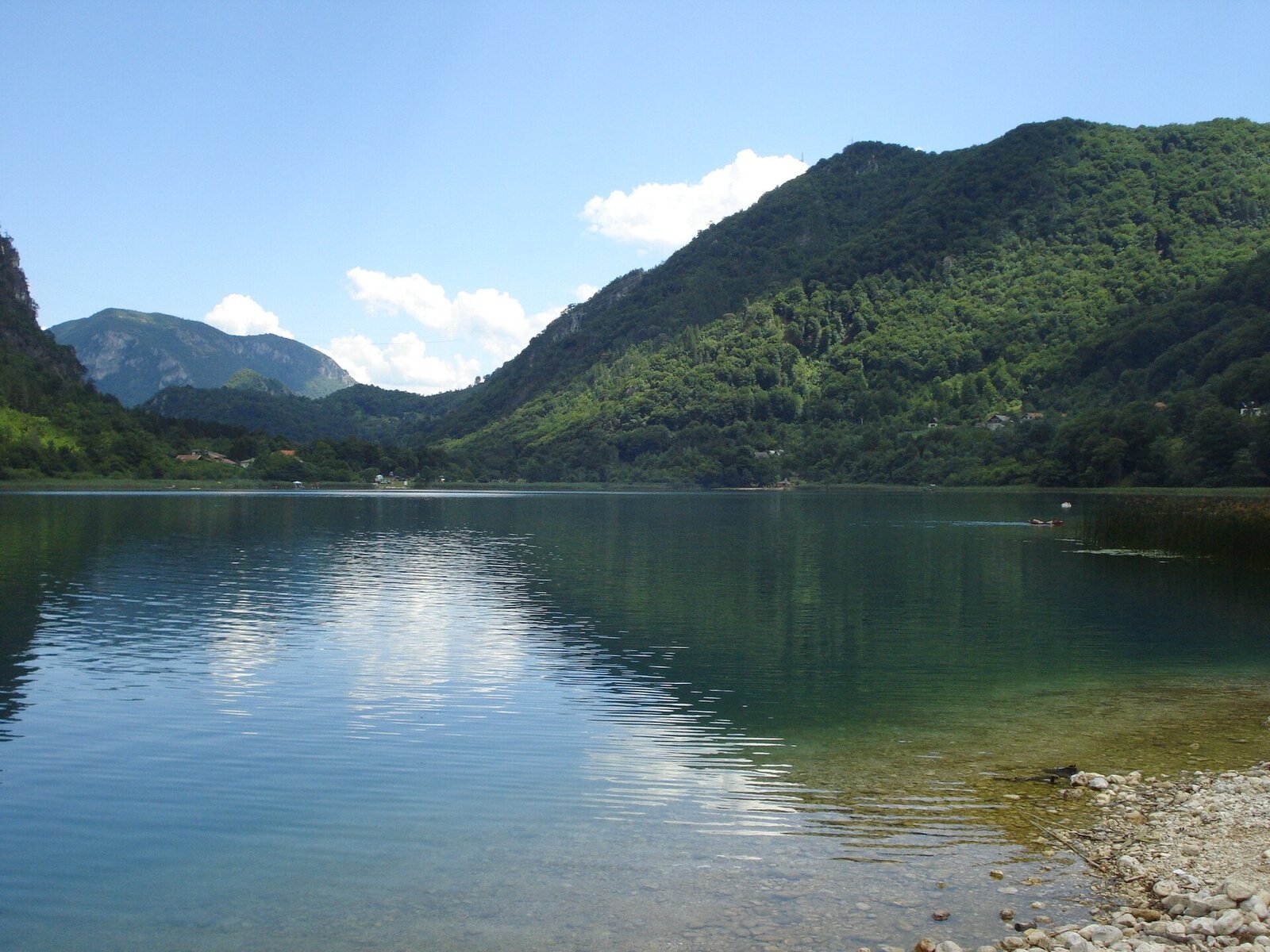 Boračko Lake · Mountain reflections