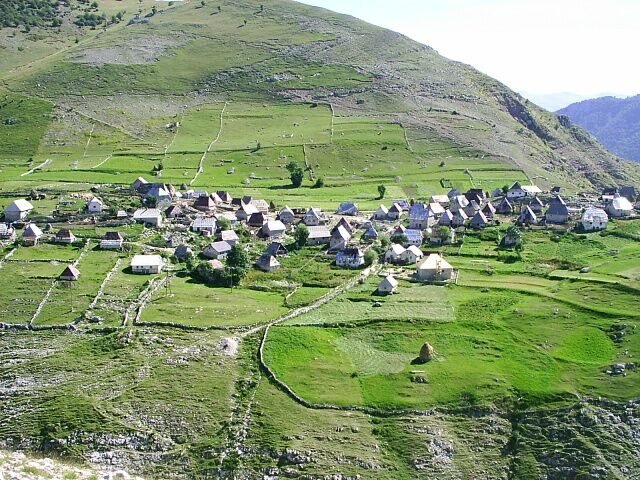 Lukomir · Village life in the highlands
